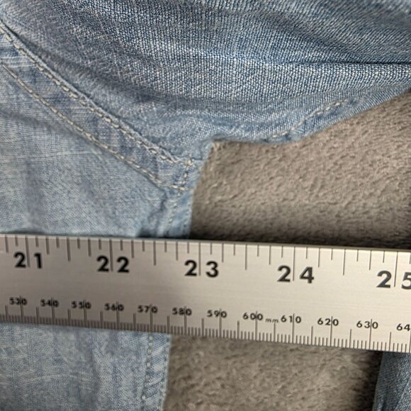 Mens American Eagle Prep Fit Blue Denim Shirt Button Up Long Sleeve Size L - Picture 6 of 9